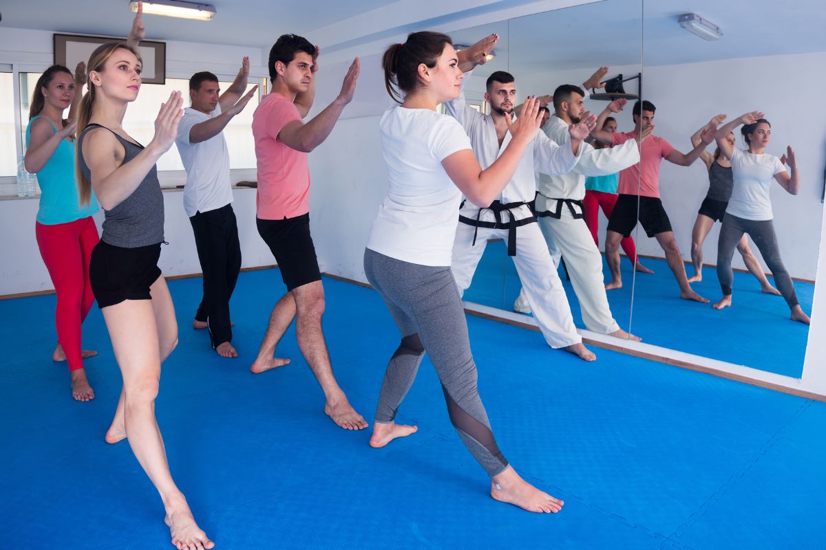 Academia de artes marciais perto de mim